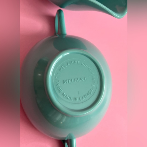 Vintage teal sugar and creamer set made of melmac in very good used condition - Picture 2 of 4